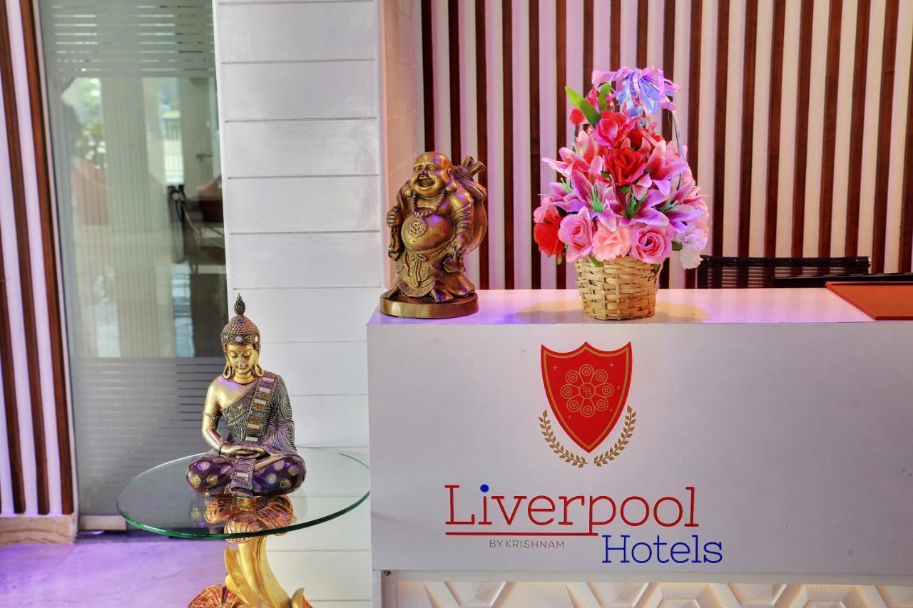 The Liverpool Blue Hotels バンガロール エクステリア 写真