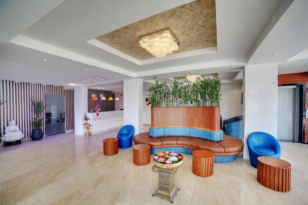 The Liverpool Blue Hotels バンガロール エクステリア 写真